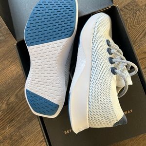 New! AllBirds Tree Dasher 1, size 10. Never worn, still in box.